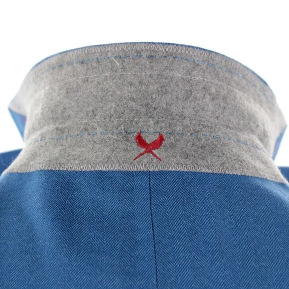 Cardinal of Canada NWOT Wool / Silk Sport Coat Size 40R US In Blue Herringbone